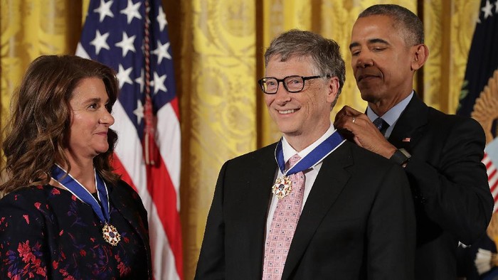 Foto: Bill Gates dan Melinda Gates menerima penghargaan (Getty Images) Foto: Bill Gates dan Melinda Gates menerima penghargaan (Getty Images)