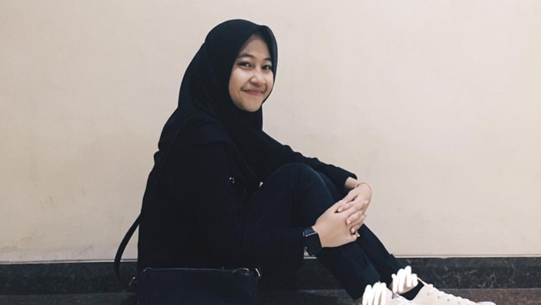 Putri Pipik Jalan Bareng Egy Maulana Vikri, Ariel Tatum Merokok Lagi Putri Pipik Jalan Bareng Egy Maulana Vikri, Ariel Tatum Merokok Lagi