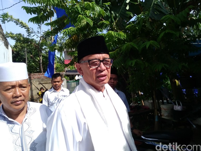 Bertemu Pendukung, Cagub Wahidin Halim: Saya Hormat ke Alim Ulama Bertemu Pendukung, Cagub Wahidin Halim: Saya Hormat ke Alim Ulama