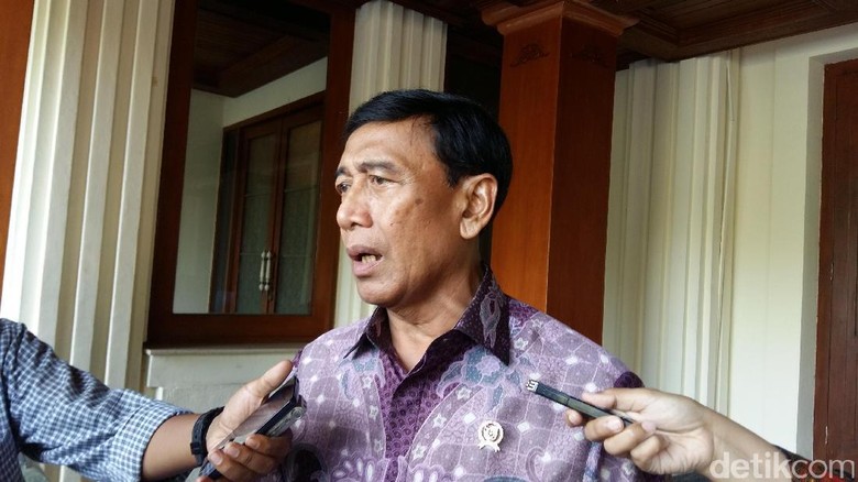 Wiranto Bantah Disebut Sosok yang Ingin Penjarakan Kivlan Zen Wiranto Bantah Disebut Sosok yang Ingin Penjarakan Kivlan Zen