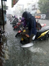 Deras Dua Jam Sejumlah Tempat Di Yogya Banjir