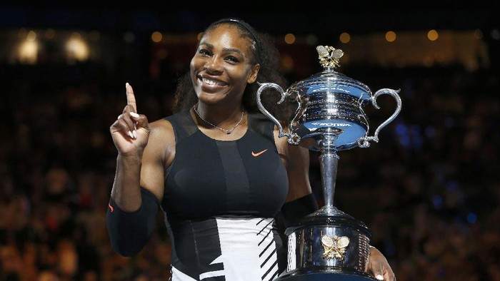 Serena Williams saat menenangkan Australia Terbuka 2017 (Foto: REUTERS) Serena Williams saat menenangkan Australia Terbuka 2017 (Foto: REUTERS)