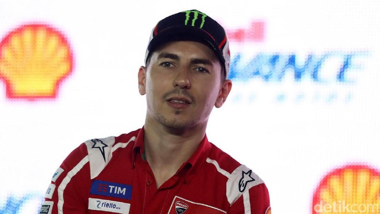 Adaptasi, Lorenzo Mesti Tajamkan Naluri dan Tak Kebanyakan Berpikir Adaptasi, Lorenzo Mesti Tajamkan Naluri dan Tak Kebanyakan Berpikir