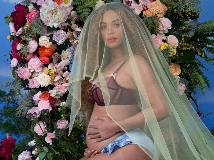 Penyanyi Beyonce dikabarkan masih berada di rumah sakit setelah melahirkan anak kembar. (Foto: Instagram Beyonce) Penyanyi Beyonce dikabarkan masih berada di rumah sakit setelah melahirkan anak kembar. (Foto: Instagram Beyonce)