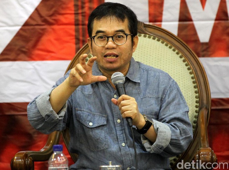 Di Banyuwangi, Yudi Latief: Warga Jangan Takut pada Isu PKI Di Banyuwangi, Yudi Latief: Warga Jangan Takut pada Isu PKI