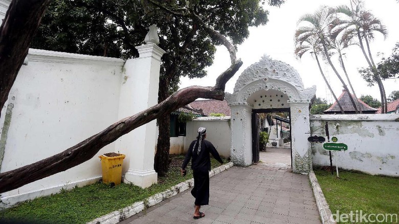 Suasana Keraton Kasepuhan di Cirebon (Rengga Sancaya/detikTravel) Suasana Keraton Kasepuhan di Cirebon (Rengga Sancaya/detikTravel)