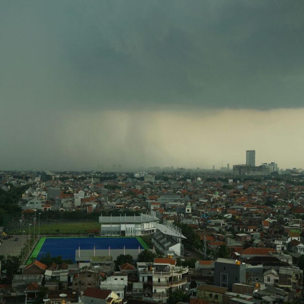 Pesan Kemenkes Ketika Hadapi Cuaca Ekstrem dari Siklon Cempaka Pesan Kemenkes Ketika Hadapi Cuaca Ekstrem dari Siklon Cempaka