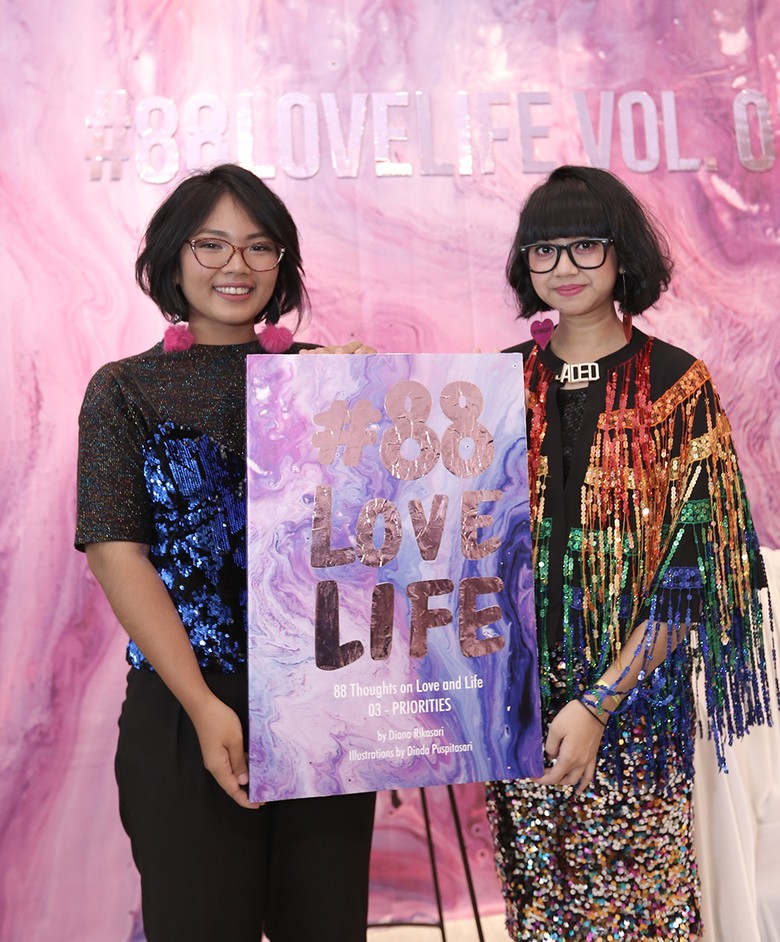 Diana Rikasari Rilis Buku #88LOVELIFE Vol.03 Diana Rikasari Rilis Buku #88LOVELIFE Vol.03