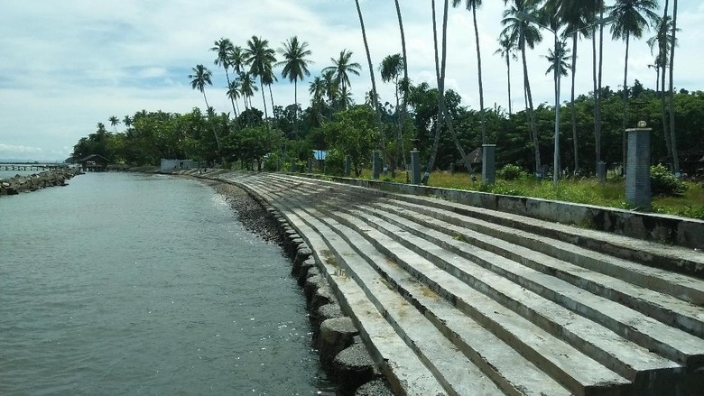 Pantai WTC (Bona/detikTravel) Pantai WTC (Bona/detikTravel)
