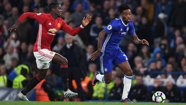 Smalling Yakin MU Bisa Tandingi Chelsea Smalling Yakin MU Bisa Tandingi Chelsea