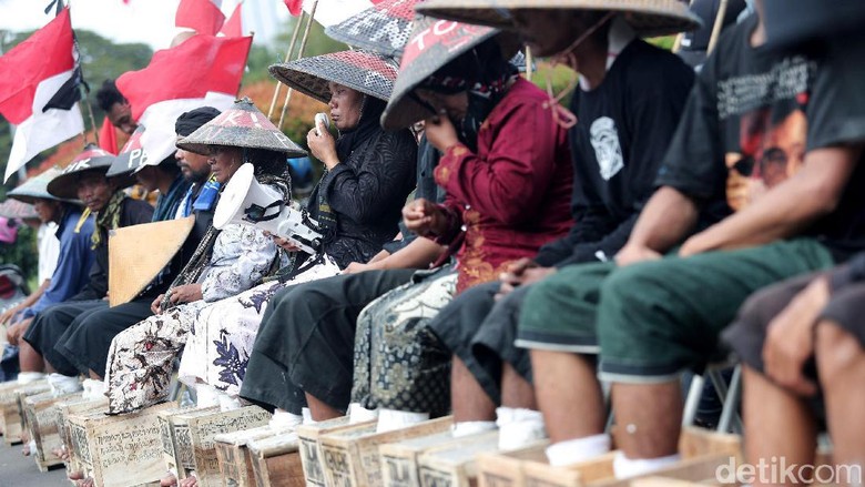 Patmi Meninggal, YLBHI Pastikan Aksi Semen Kaki Dipantau Dokter Patmi Meninggal, YLBHI Pastikan Aksi Semen Kaki Dipantau Dokter