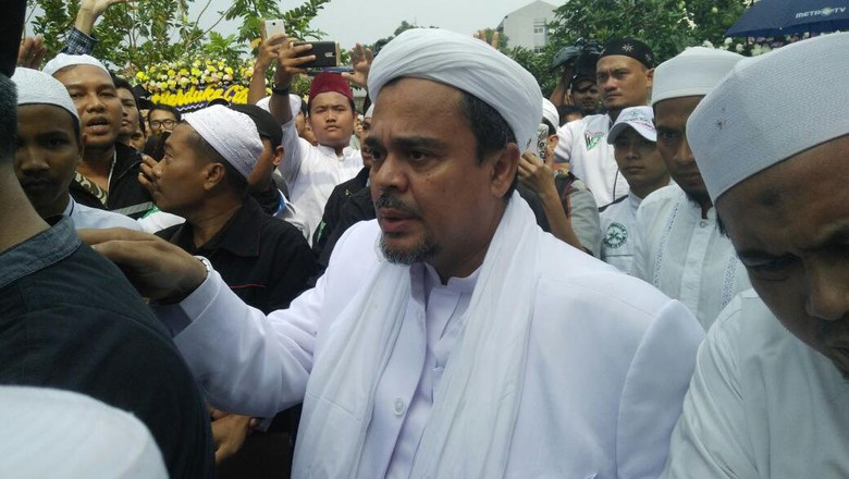 Pengacara: Rizieq Tak Kembali ke Indonesia untuk Cegah Kegaduhan Pengacara: Rizieq Tak Kembali ke Indonesia untuk Cegah Kegaduhan