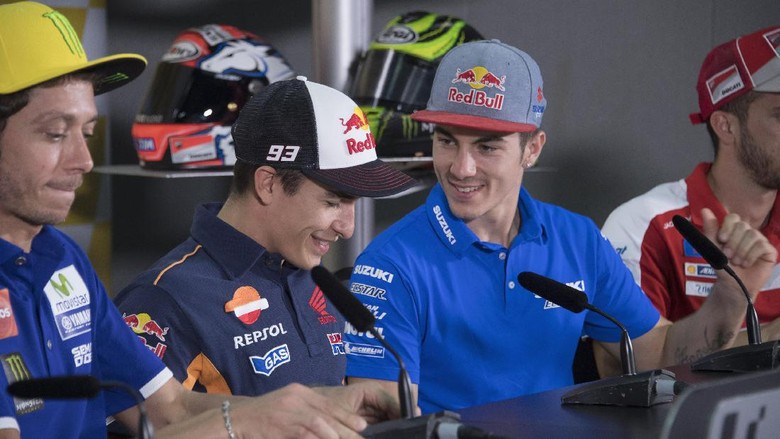 Gibernau Bicara tentang Pesaing-Pesaing Rossi Saat Ini Gibernau Bicara tentang Pesaing-Pesaing Rossi Saat Ini