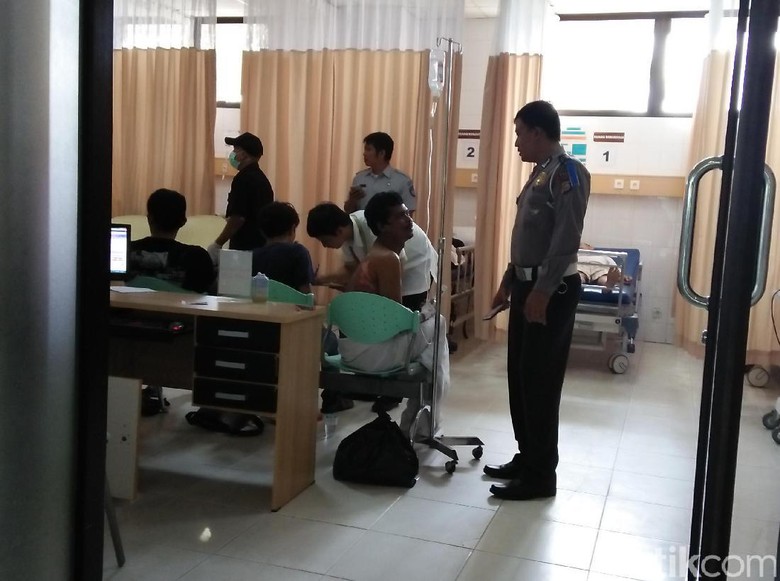 Ini Nama Korban Tewas dan Luka Kecelakaan Bus di Tol Jakarta-Merak Ini Nama Korban Tewas dan Luka Kecelakaan Bus di Tol Jakarta-Merak