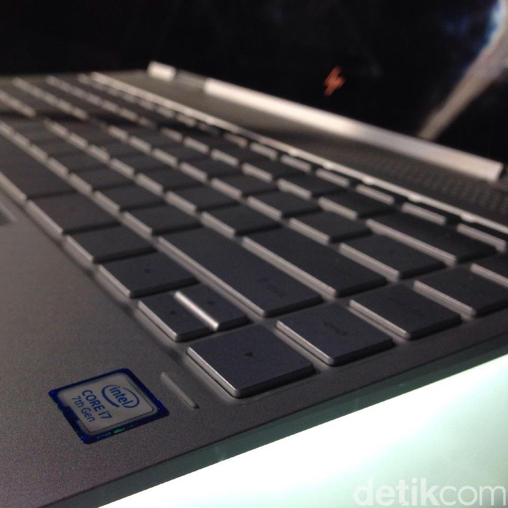Laptop Seksi Tertipis HP Spectre 13 Laptop Seksi Tertipis HP Spectre 13