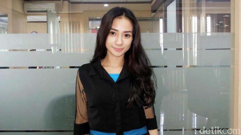 Bella Luna dan Razman Arif Nasution Akhirnya Berdamai Bella Luna dan Razman Arif Nasution Akhirnya Berdamai