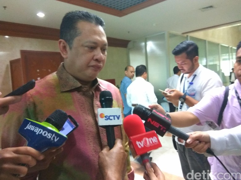 Ketua Komisi III DPR Tak Setuju Wewenang TNI Masuk RUU Terorisme Ketua Komisi III DPR Tak Setuju Wewenang TNI Masuk RUU Terorisme