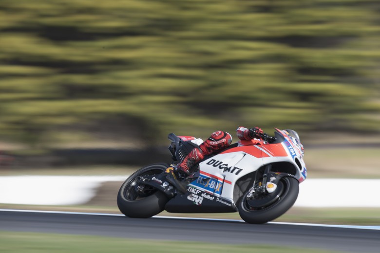 Lorenzo vs Rossi di Dua Balapan Pertama dengan Ducati Lorenzo vs Rossi di Dua Balapan Pertama dengan Ducati
