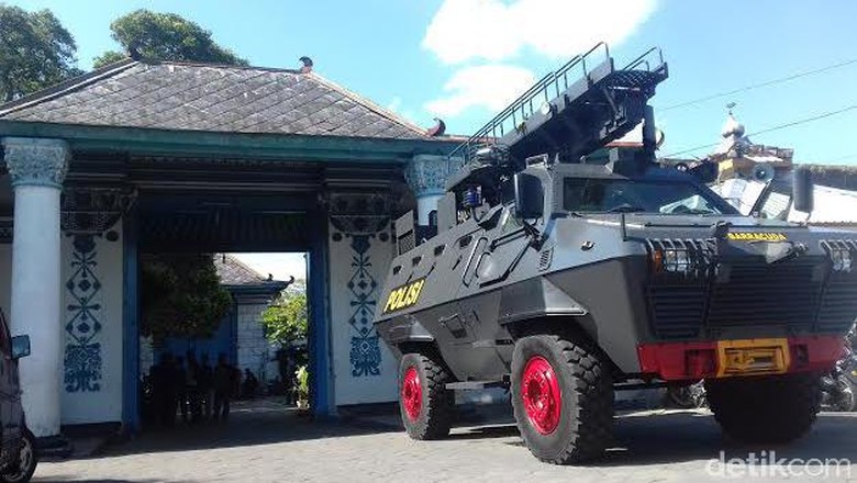 Geledah Keraton Surakarta, Polisi Amankan Blangko Kekancingan Geledah Keraton Surakarta, Polisi Amankan Blangko Kekancingan