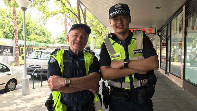 Kala Imigran China Mantap Berkarir sebagai Polisi di Melbourne Kala Imigran China Mantap Berkarir sebagai Polisi di Melbourne