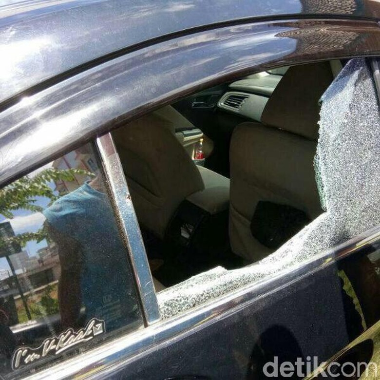 Anggota Polisi Penembak Mobil akan Ditindak Tegas Anggota Polisi Penembak Mobil akan Ditindak Tegas