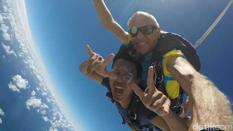 Foto: Skydiving di Gold Coast, Australia (Afif/detikTravel) Foto: Skydiving di Gold Coast, Australia (Afif/detikTravel)