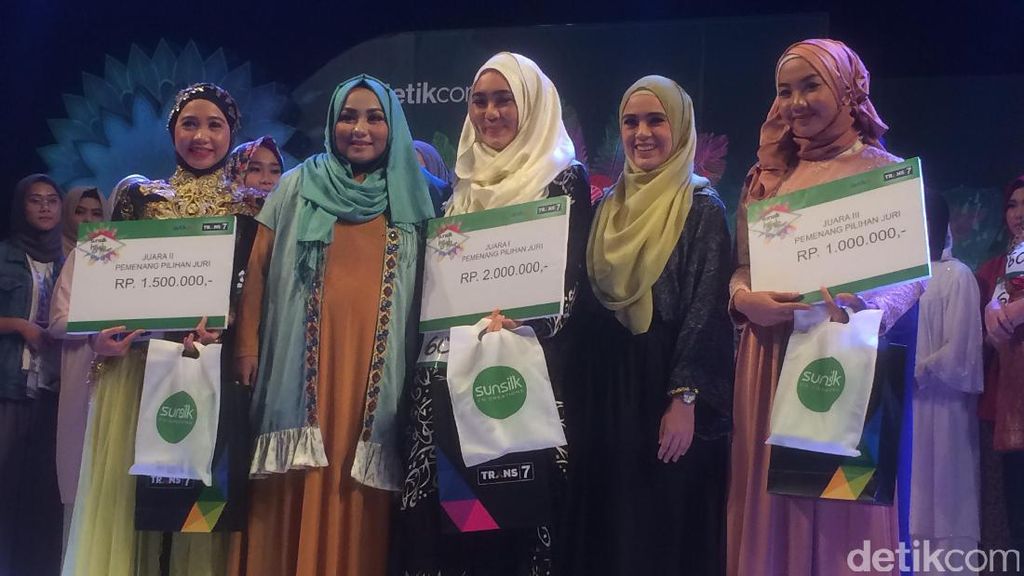 Selamat, Ini 3 Peserta Sunsilk Hijab Hunt 2017 Favorit Juri di Jakarta Selamat, Ini 3 Peserta Sunsilk Hijab Hunt 2017 Favorit Juri di Jakarta