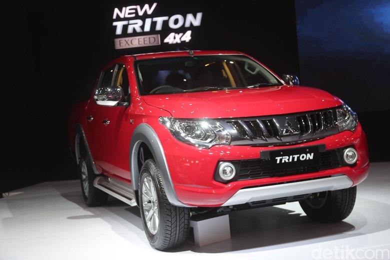 Mitsubishi Triton dan Nissan Navara Siap Berbagi Platfotm Mitsubishi Triton dan Nissan Navara Siap Berbagi Platfotm