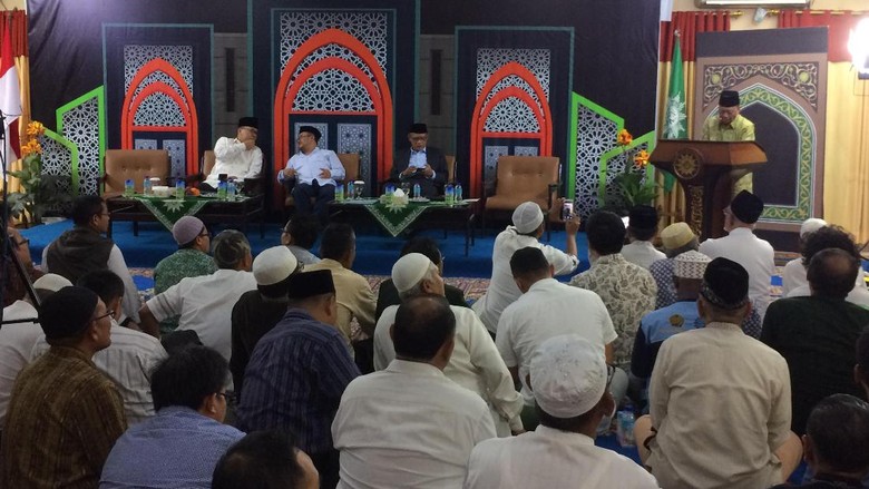 Ketum Muhammadiyah Haedar Nashir Bicara Soal Aksi 411 Hingga 55 Ketum Muhammadiyah Haedar Nashir Bicara Soal Aksi 411 Hingga 55