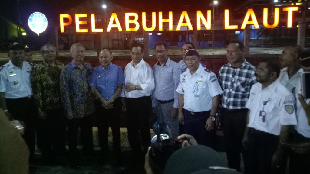 Menhub Budi I ngin Fungsi Bandara Tual Maluku Lebih Maksimal Menhub Budi Ingin Fungsi Bandara Tual Maluku Lebih Maksimal