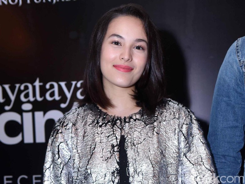 Chelsea Islan Idolakan Ayat-Ayat Cinta Sejak SMP Chelsea Islan Idolakan Ayat-Ayat Cinta Sejak SMP