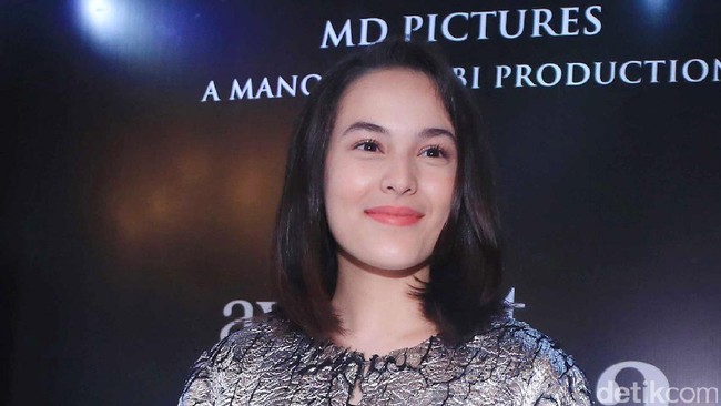 Selain Chelsea Islan, Siapakah Pemeran Wanita di Ayat-Ayat Cinta 2?