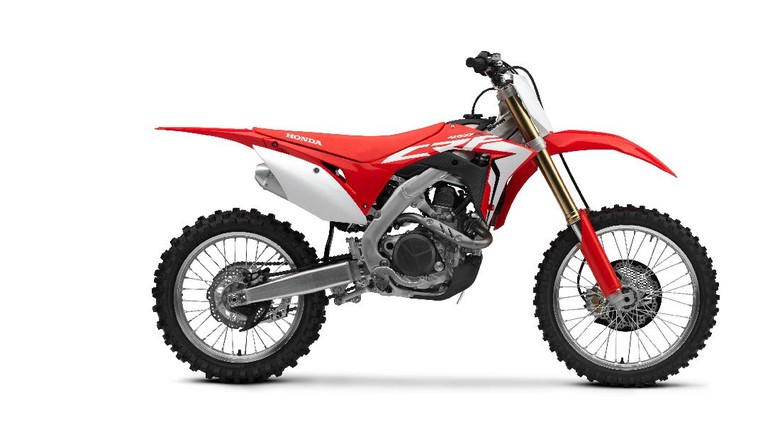 Motor Jangkung Honda CRF450R Disegarkan Motor Jangkung Honda CRF450R Disegarkan