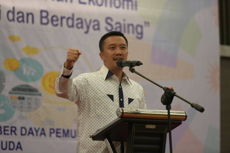 Pesan Menpora ke Pemuda: Gali Potensi Hadapi Persaingan Global Pesan Menpora ke Pemuda: Gali Potensi Hadapi Persaingan Global
