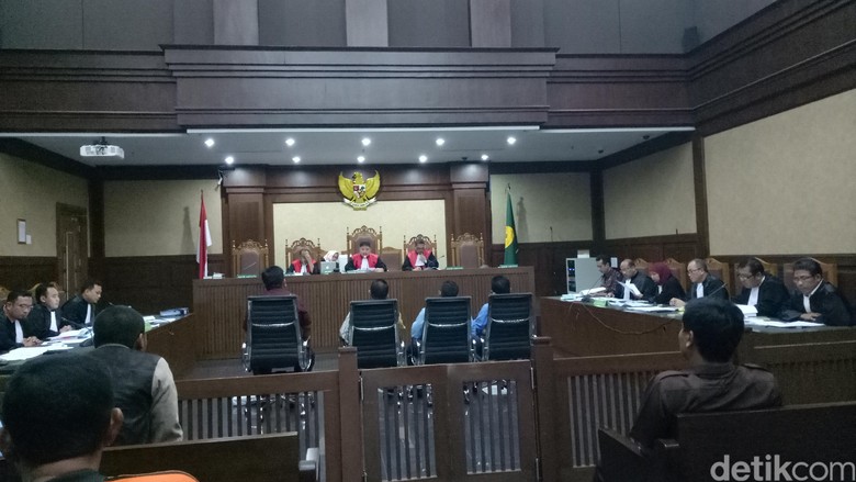 Cerita Eks Kepala KPP soal Pencabutan Pembatalan Pajak Pengusaha Cerita Eks Kepala KPP soal Pencabutan Pembatalan Pajak Pengusaha