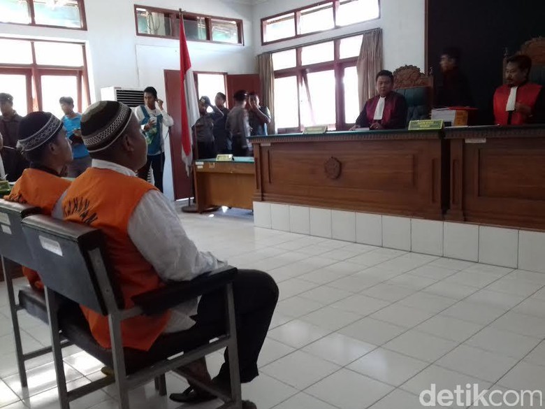 Pengacara Absen, Pembacaan Dakwaan Kasus Diksar Mapala UII Ditunda Pengacara Absen, Pembacaan Dakwaan Kasus Diksar Mapala UII Ditunda
