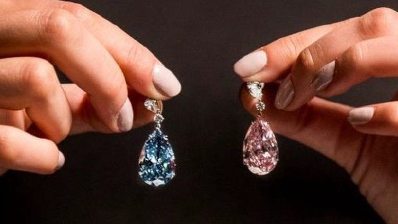 Anting Termahal di Dunia Dijual Seharga Rp 758 Miliar Anting Termahal di Dunia Dijual Seharga Rp 758 Miliar