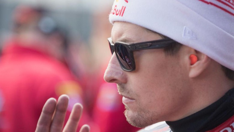 Nicky Hayden Masih Kritis, Belum Bisa Dioperasi Nicky Hayden Masih Kritis, Belum Bisa Dioperasi