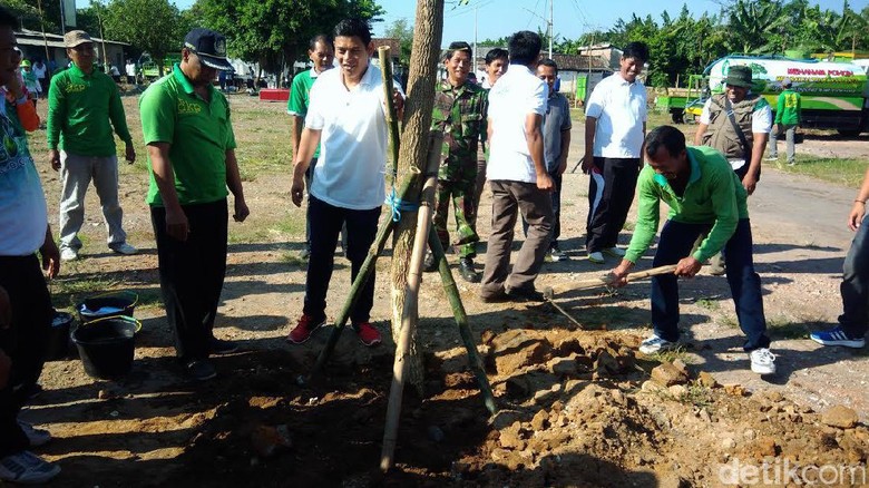 Pemkot Kediri Mulai Hijaukan Bekas Eks Lokalisasi Semampir Pemkot Kediri Mulai Hijaukan Bekas Eks Lokalisasi Semampir