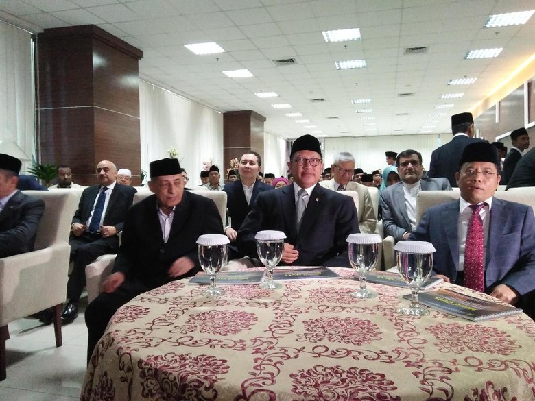 Jelang Sidang Isbat, Menag Terima Paparan Posisi Hilal Jelang Sidang Isbat, Menag Terima Paparan Posisi Hilal