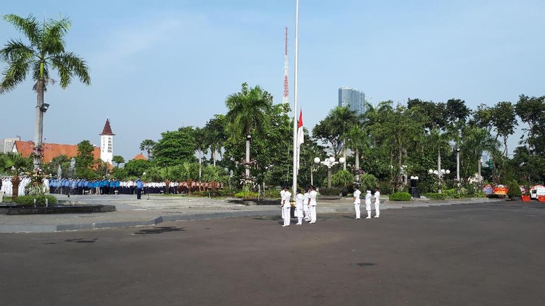 Sanksi 18 PNS Bolos Libur Natal Diserahkan ke Masing-masing OPD Sanksi 18 PNS Bolos Libur Natal Diserahkan ke Masing-masing OPD