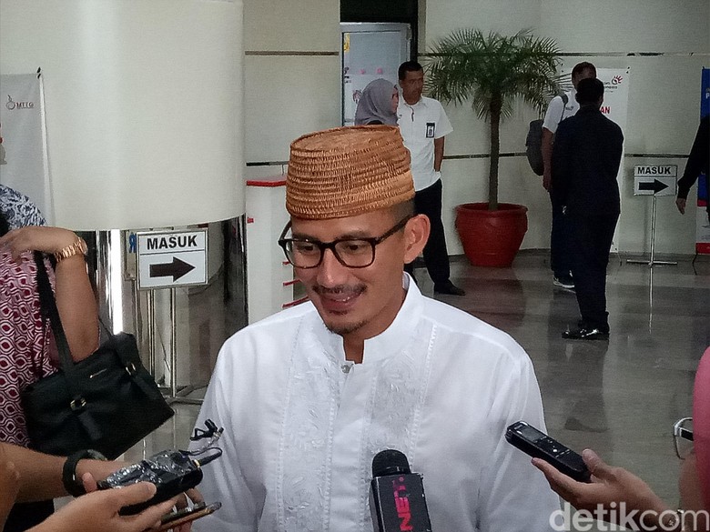 Sandiaga Optimistis Program Kerjanya Terakomodasi di APBD-P 2017 Sandiaga Optimistis Program Kerjanya Terakomodasi di APBD-P 2017