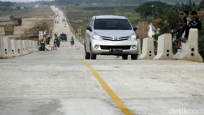 Perjalanan panjang saat mudik berisiko memicu dehidrasi (Foto: Agung Pambudhy) Perjalanan panjang saat mudik berisiko memicu dehidrasi (Foto: Agung Pambudhy)