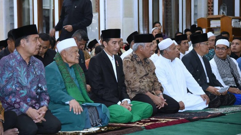 JOKOWI MENGINGATKAN MASYARAKAT UNTUK MENJAGA KESATUAN DALAM MENGHADAPI PEMILU