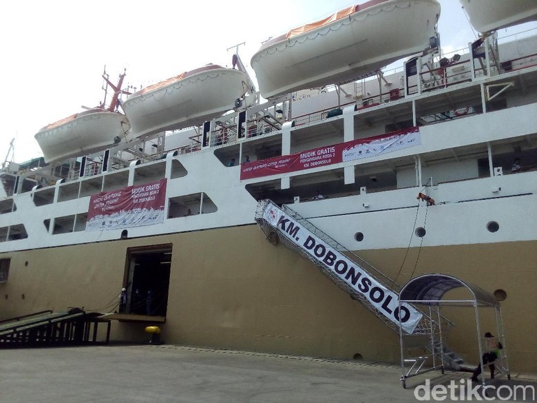 971 Orang Ikut Mudik Gratis dari Pelabuhan Tanjung Priok 971 Orang Ikut Mudik Gratis dari Pelabuhan Tanjung Priok
