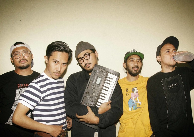 Rusa Militan Rilis Album Perdana Bertajuk No Future Rusa Militan Rilis Album Perdana Bertajuk No Future