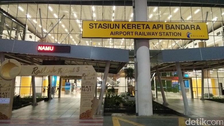 Gedung Stasiun Kereta Api Bandara Kualanamu (Bonauli/detikTravel) Gedung Stasiun Kereta Api Bandara Kualanamu (Bonauli/detikTravel)