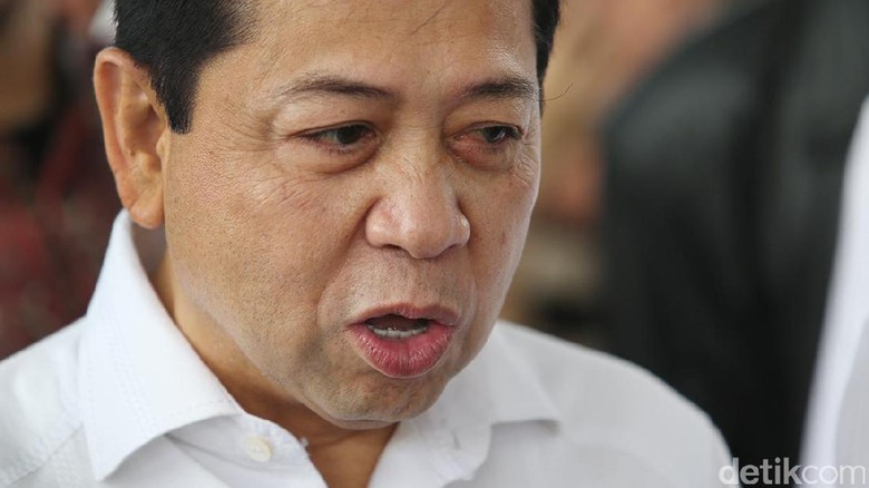 Setya Novanto Tersangka, NasDem Minta Ketua DPR Diganti Setya Novanto Tersangka, NasDem Minta Ketua DPR Diganti