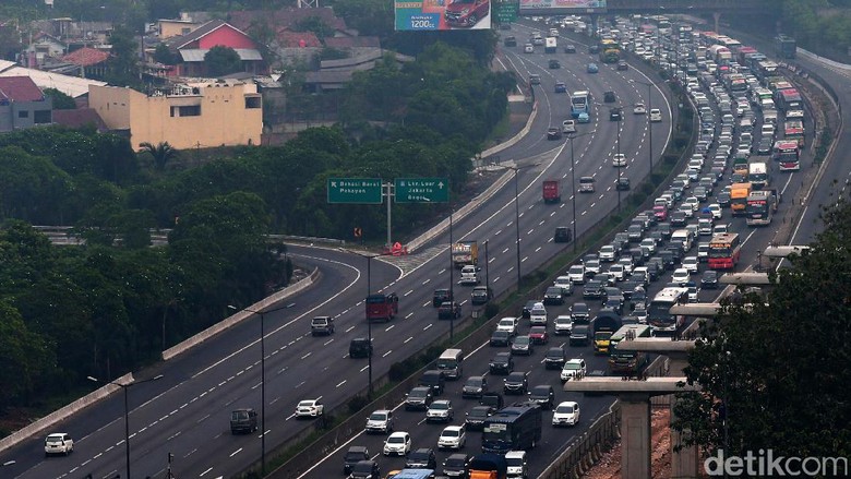 Antisipasi Macet Libur Natal, Ini Rekayasa di Tol Jakarta-Cikampek Antisipasi Macet Libur Natal, Ini Rekayasa di Tol Jakarta-Cikampek