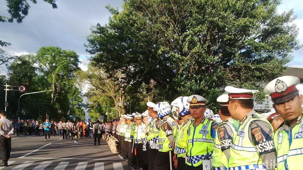 Ini Strategi Polantas Bandung Cegah Macet Saat Libur Panjang